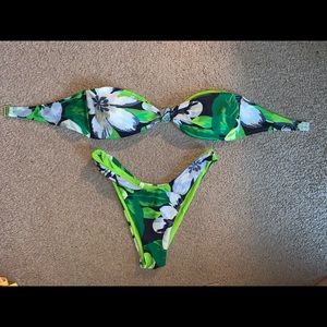 Strapless floral bikini